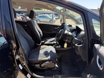 HONDA JAZZ 1.4 i-VTEC ES Plus Euro 5 5dr