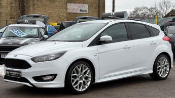 Ford Focus 1.5 T EcoBoost ST-Line White 5dr 1 KEEPER+SATNAV+JUST SERVICED+J