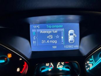 FORD KUGA 2.0 TDCi Titanium AWD Euro 5 5dr
