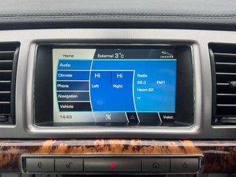 JAGUAR XF 2.7 d V6 Luxury