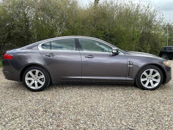 JAGUAR XF 2.7 d V6 Luxury