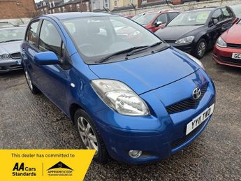 Toyota Yaris 1.0 VVT-i T Spirit Euro 5 5dr