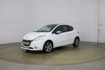 Peugeot 208 1.2 VTi Allure Euro 5 3dr