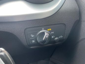 AUDI SQ2 2.0 TFSI Black Edition