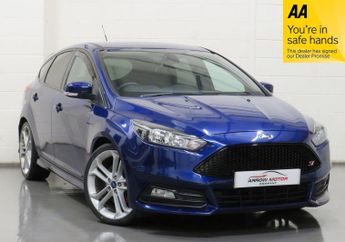 Ford Focus 2.0 TDCi ST-2 Euro 6 (s/s) 5dr