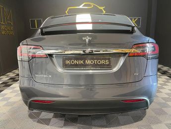 TESLA MODEL X 75D (Dual Motor)