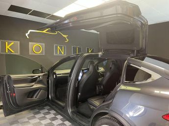 TESLA MODEL X 75D (Dual Motor)