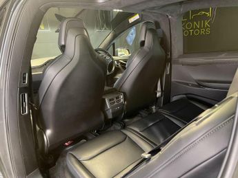 TESLA MODEL X 75D (Dual Motor)