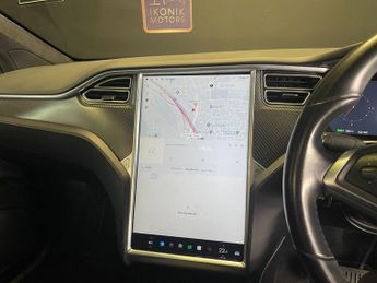 TESLA MODEL X 75D (Dual Motor)