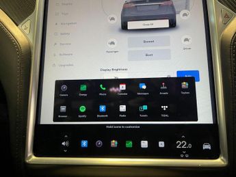 TESLA MODEL X 75D (Dual Motor)