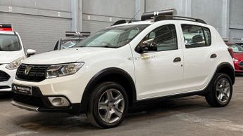 Dacia Sandero 0.9 Stepway Ambiance TCe 90 5dr White 1 OWNER