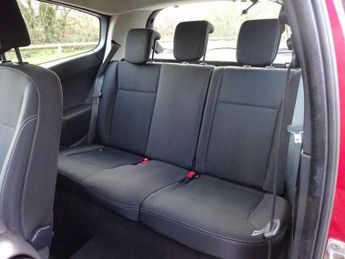 RENAULT CLIO 1.5 dCi Dynamique TomTom Euro 4 3dr