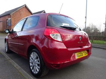 RENAULT CLIO 1.5 dCi Dynamique TomTom Euro 4 3dr
