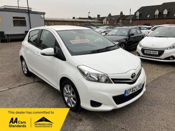 Toyota Yaris 1.3 Dual VVT-i TR Automatic