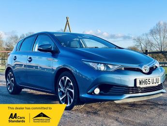 Toyota Auris 1.8 VVT-h Design