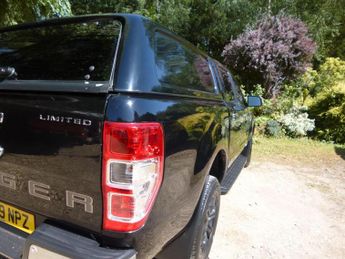 FORD RANGER 2.0 EcoBlue Limited Auto 4WD Euro 6 (s/s) 4dr