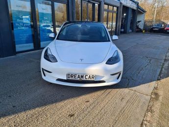 Tesla Model 3 (Dual Motor) Long Range Auto 4WDE 4dr