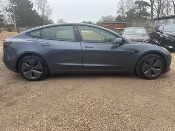 TESLA MODEL 3 (Dual Motor) Long Range