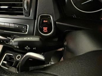 BMW 2 SERIES 2.0 220i SE Auto Euro 6 (s/s) 2dr