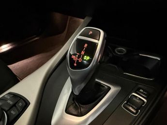 BMW 2 SERIES 2.0 220i SE Auto Euro 6 (s/s) 2dr