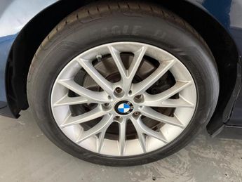 BMW 2 SERIES 2.0 220i SE Auto Euro 6 (s/s) 2dr
