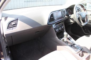 SEAT LEON 1.4 EcoTSI FR Technology