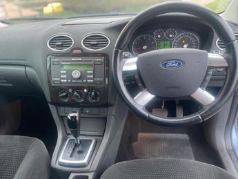 FORD FOCUS 1.6 Ghia