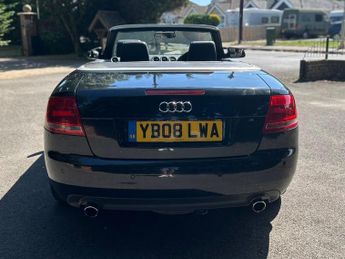 AUDI A4 1.8 T