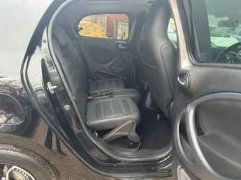 SMART FORFOUR EQ 17.6kWh Prime
