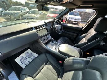 LAND ROVER RANGE ROVER SPORT 3.0 SD V6 HSE