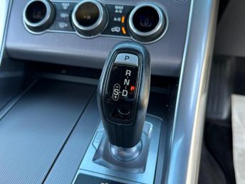 LAND ROVER RANGE ROVER SPORT 3.0 SD V6 HSE