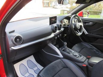 AUDI Q2 1.6 TDI 30 S line S Tronic Euro 6 (s/s) 5dr