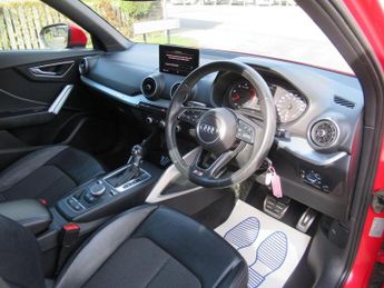 AUDI Q2 1.6 TDI 30 S line S Tronic Euro 6 (s/s) 5dr