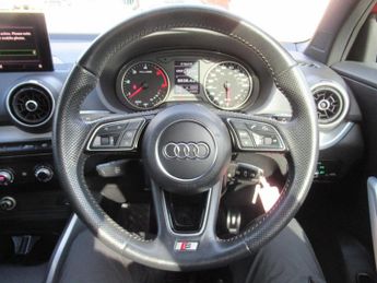 AUDI Q2 1.6 TDI 30 S line S Tronic Euro 6 (s/s) 5dr