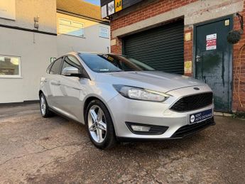 Ford Focus 1.0 T EcoBoost Zetec