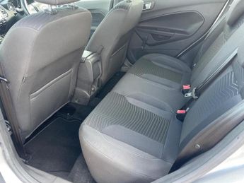 FORD FIESTA 1.6 Titanium