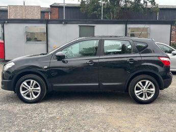 NISSAN QASHQAI 1.6 Acenta CVT 2WD Euro 5 5dr