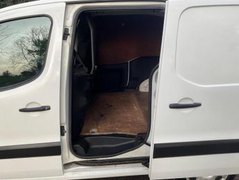 PEUGEOT PARTNER 1.6 BlueHDi 854 Professional L1 5dr