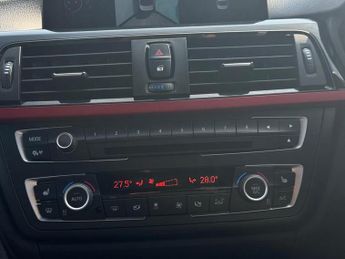 BMW 3 SERIES 2.0 320d Sport Saloon 4dr Diesel Auto Euro 5 (s/s) (184 ps)