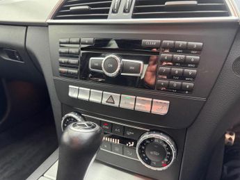 MERCEDES-BENZ C CLASS 2.1 C250 CDI BlueEfficiency Sport G-Tronic+ Euro 5 (s/s) 4dr