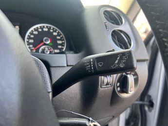 VOLKSWAGEN TIGUAN 2.0 TDI BlueMotion Tech SE