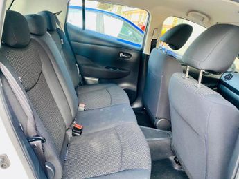 NISSAN LEAF 24kWh Visia Auto 5dr