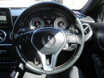 MERCEDES-BENZ A CLASS 1.6 A200 Sport Edition 7G-DCT Euro 6 (s/s) 5dr