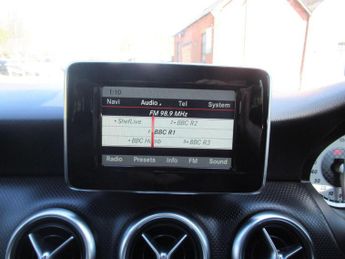 MERCEDES-BENZ A CLASS 1.6 A200 Sport Edition 7G-DCT Euro 6 (s/s) 5dr