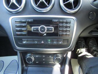 MERCEDES-BENZ A CLASS 1.6 A200 Sport Edition 7G-DCT Euro 6 (s/s) 5dr