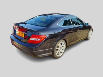 MERCEDES-BENZ C CLASS 2.1 C220 CDI AMG Sport Edition