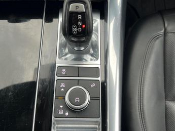 LAND ROVER RANGE ROVER SPORT 3.0 SD V6 HSE