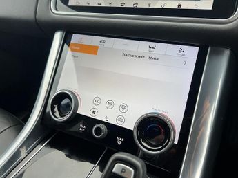 LAND ROVER RANGE ROVER SPORT 3.0 SD V6 HSE