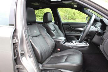 INFINITI Q70 3.5 h V6 GT Premium