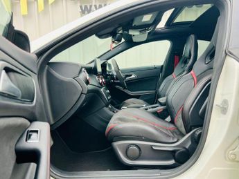 MERCEDES-BENZ CLA 2.0 CLA45 AMG Coupe SpdS DCT 4MATIC Euro 6 (s/s) 4dr